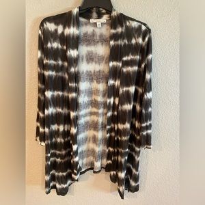 French Laundry Black/White Cardigan, size 18/20
